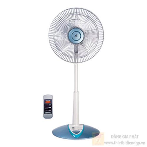 Quạt đứng màu xanh đường kính cánh 30cm, 38W